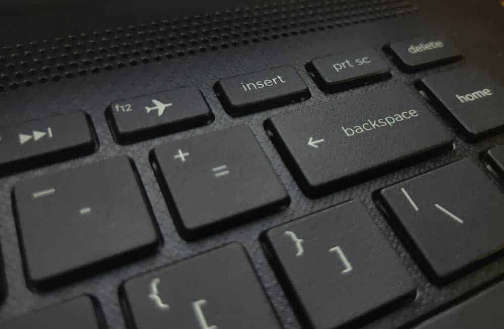 Keyboard showing Prt sc key